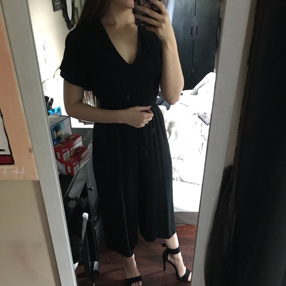 Francesca's Collections Pants - Francesca’s black jumpsuit